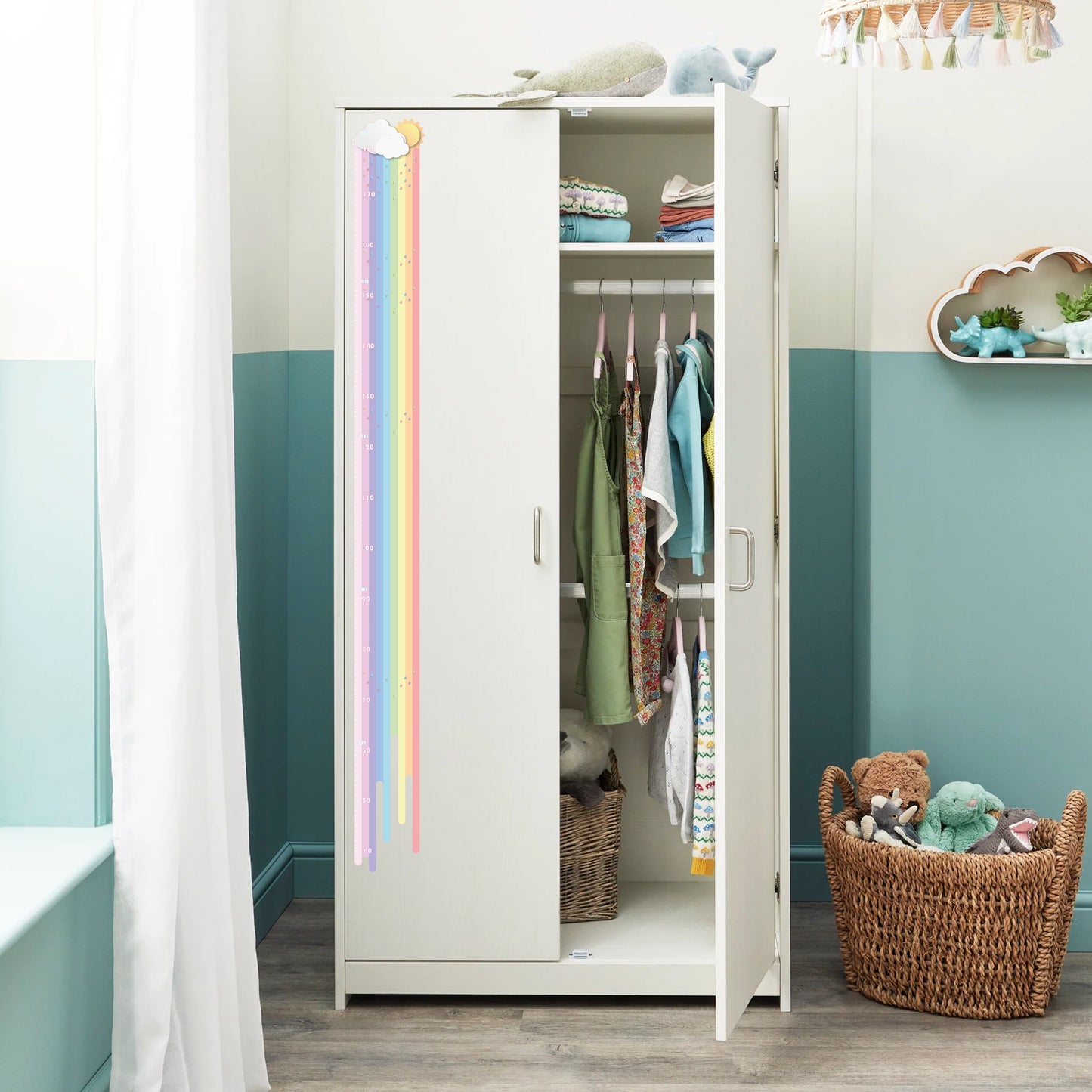 children's wall decals
children's heigh charts
children's growth charts
kids height charts
kids growth charts
nursery wall decal
nursery wall sticker
Rainbow height chart