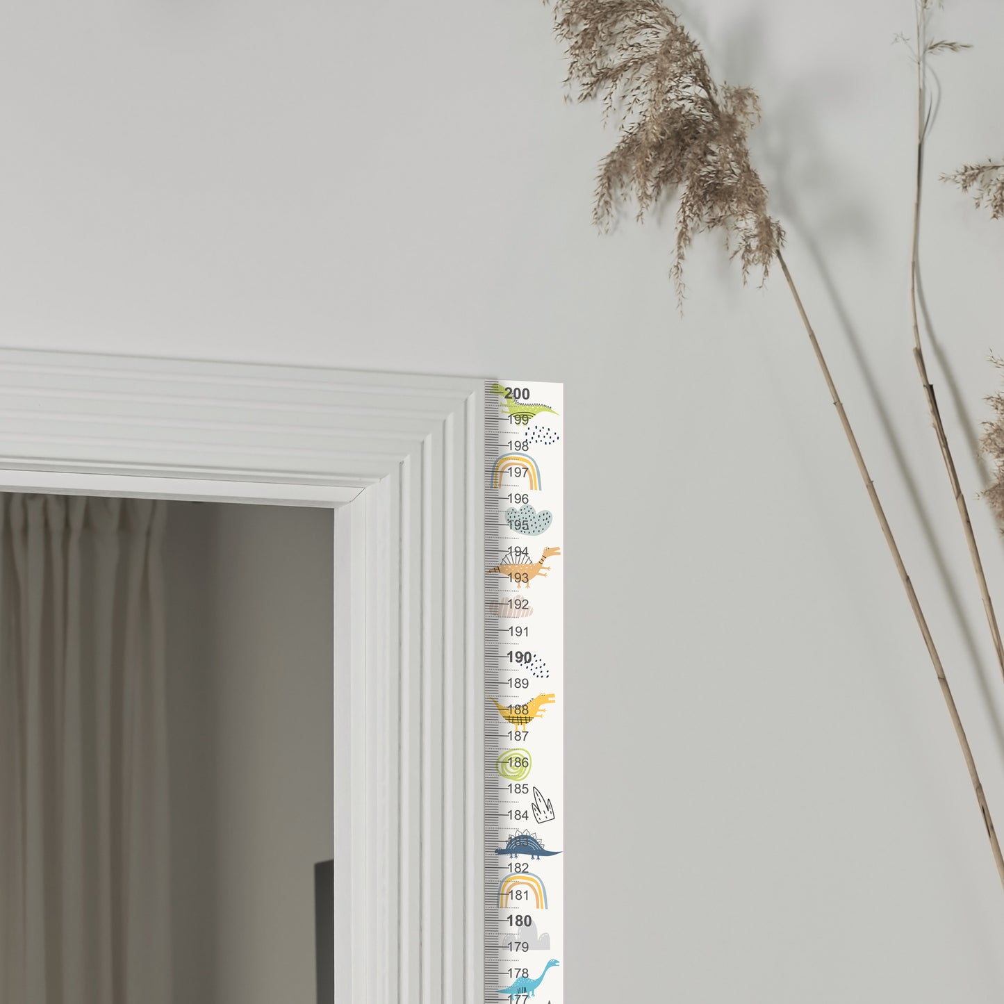 Dinosaur design - Door frame height chart