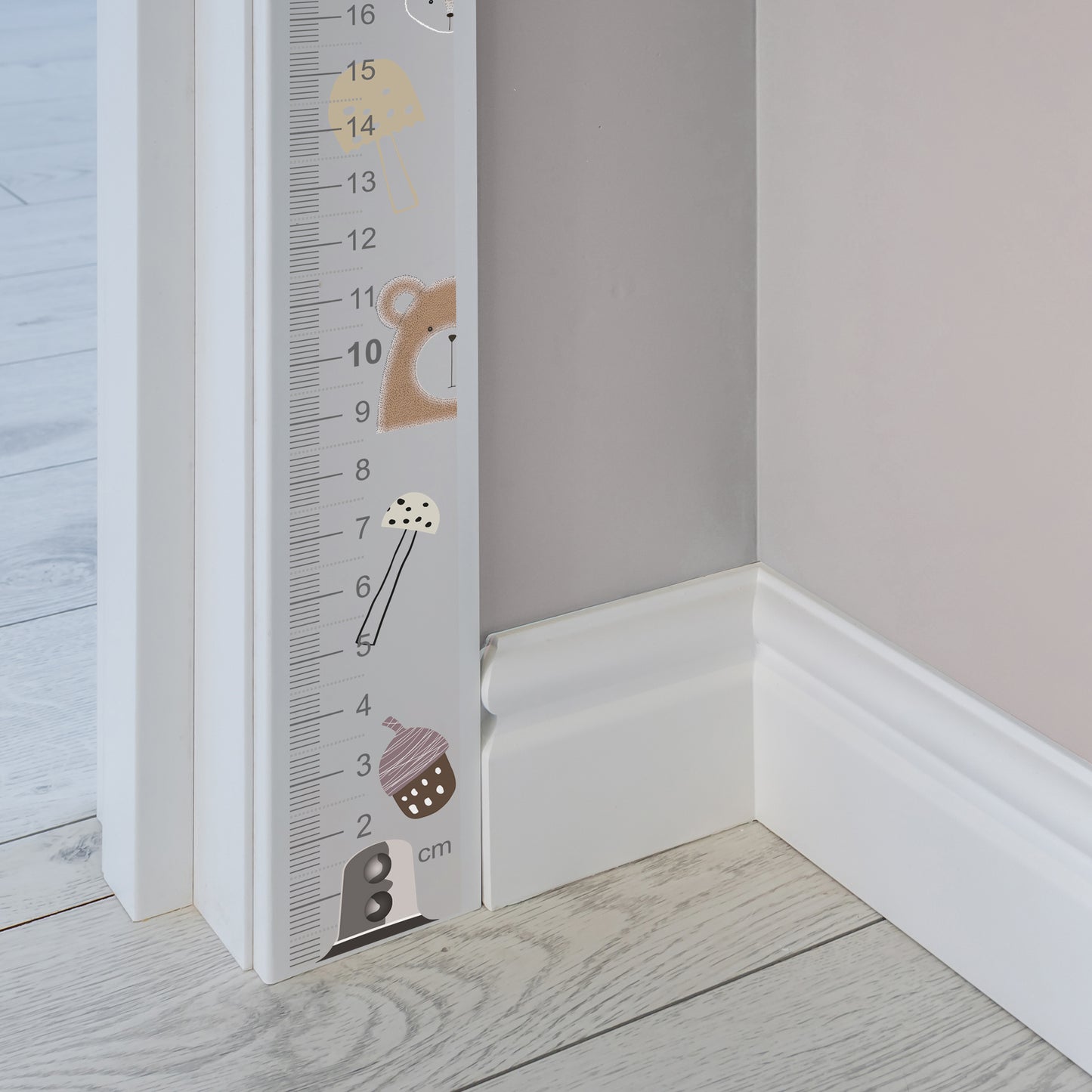 Forest animal design - Door frame height chart