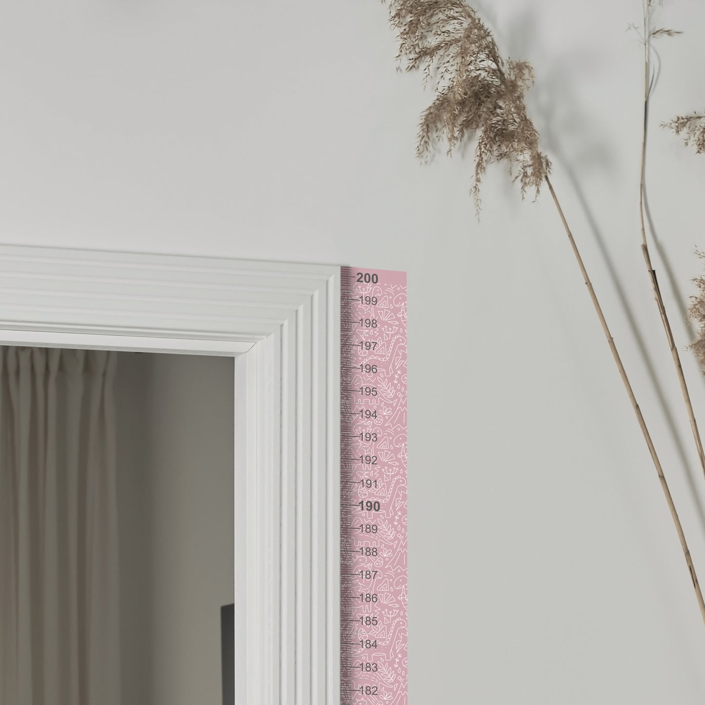 Pink dinosaur design - Door frame height chart