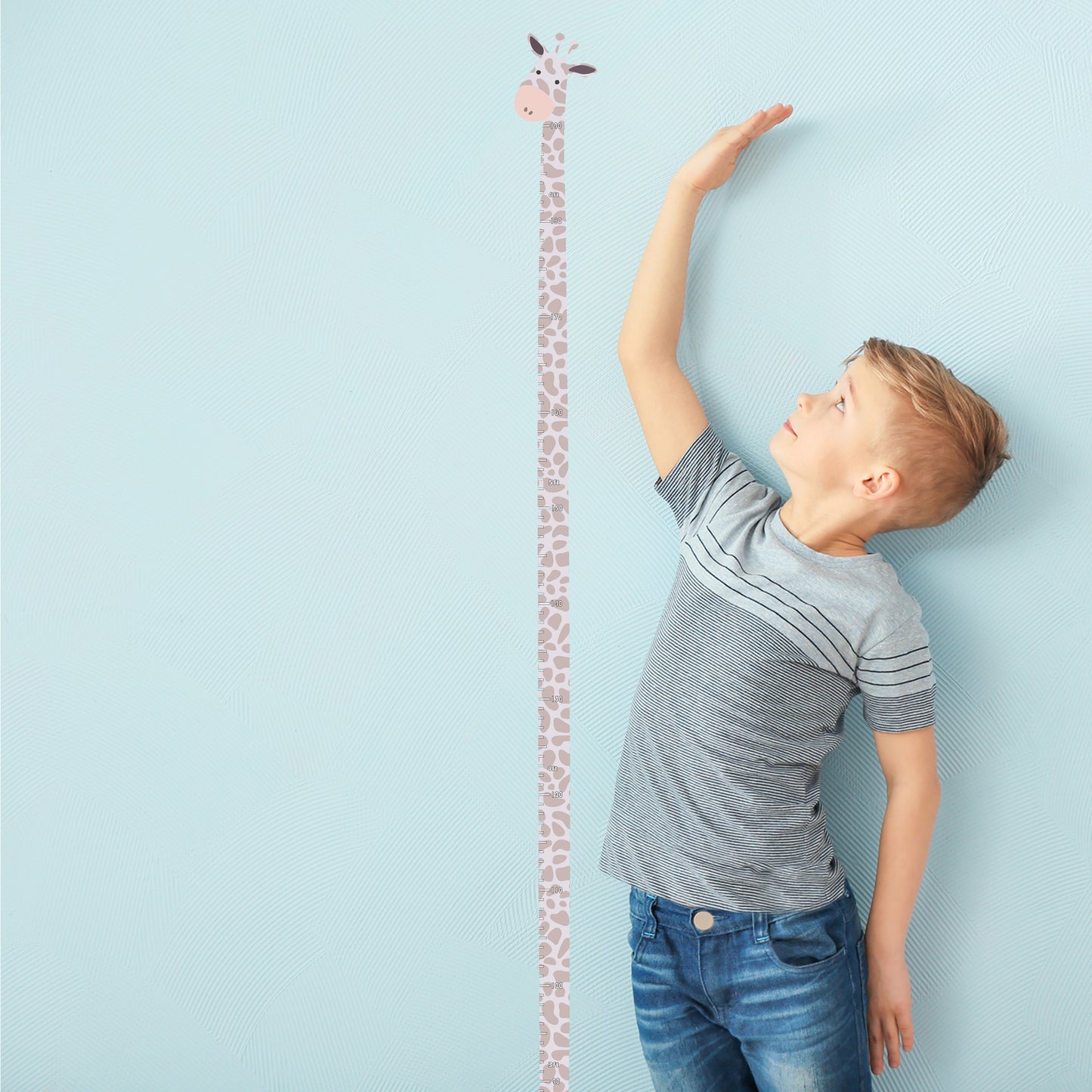 Neutral giraffe - Height chart