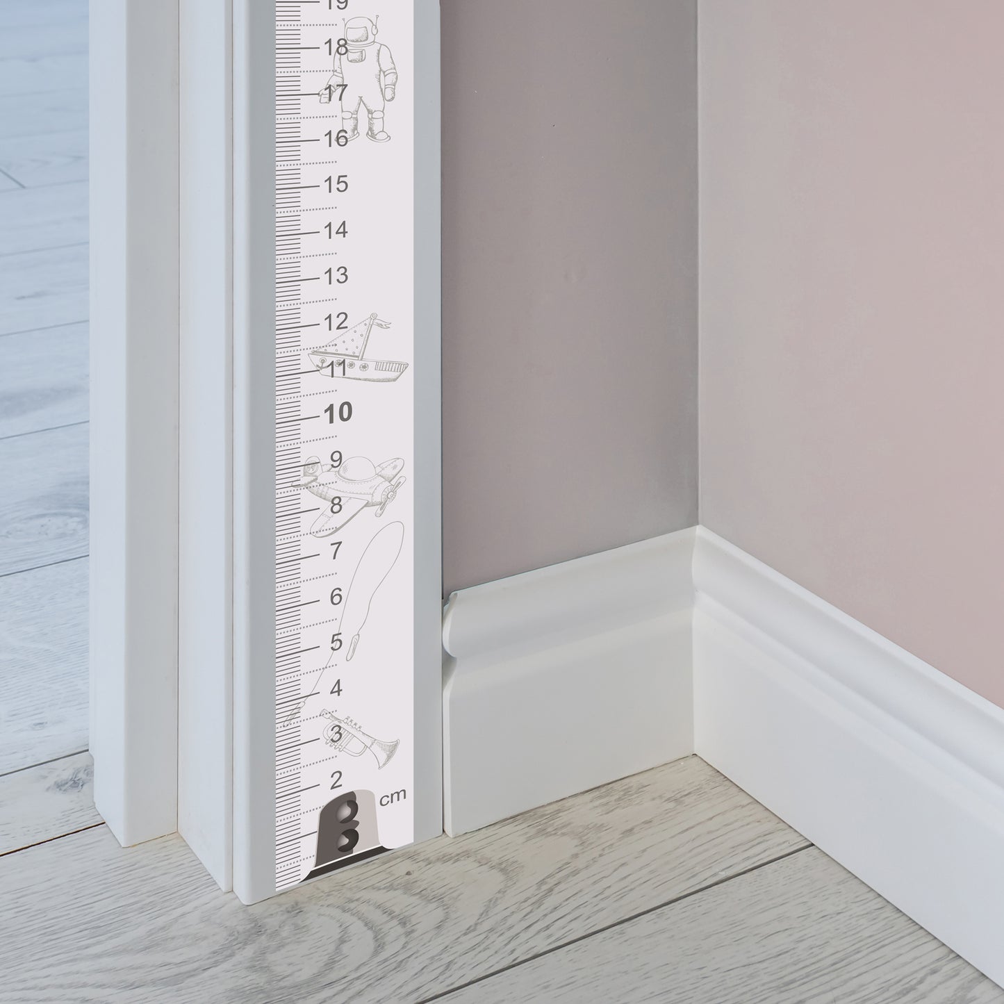 Vintage boy toy design - Door frame height chart