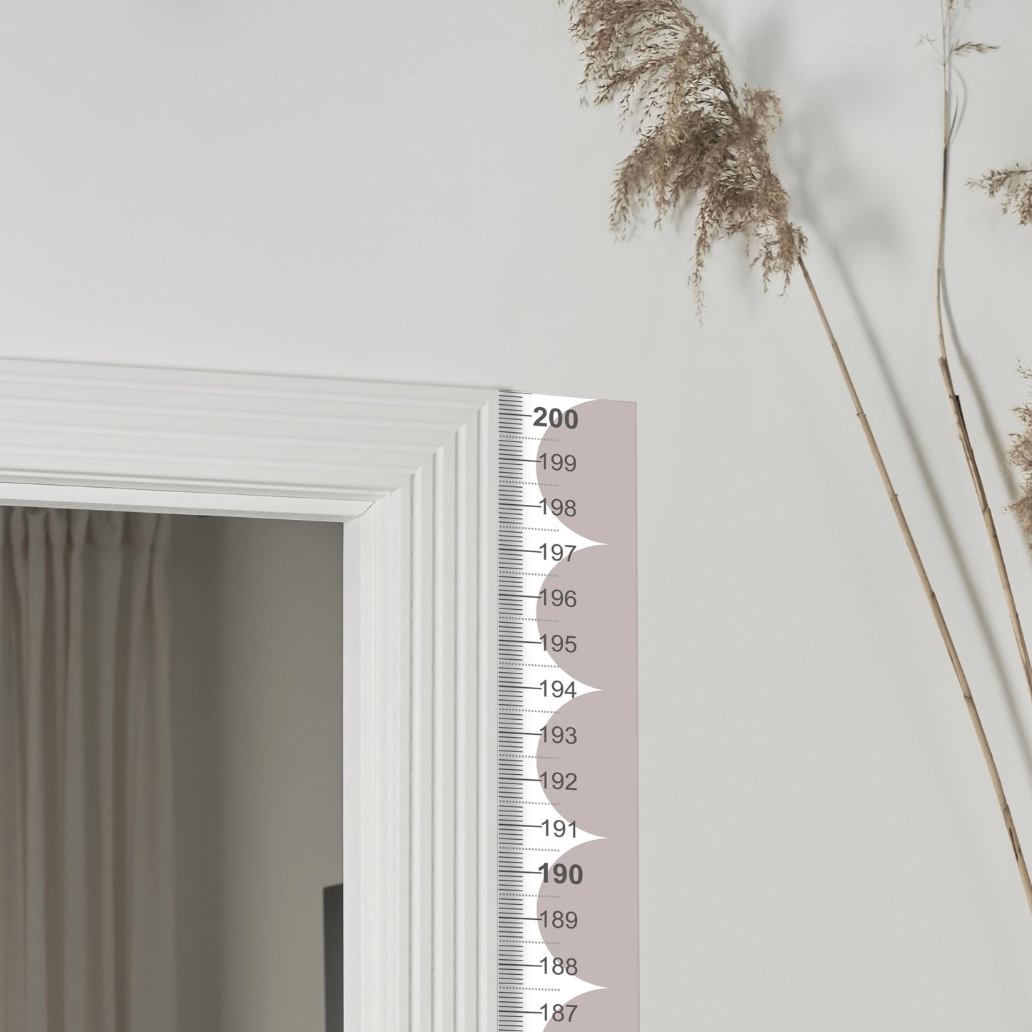Scalloped design - Door frame height chart